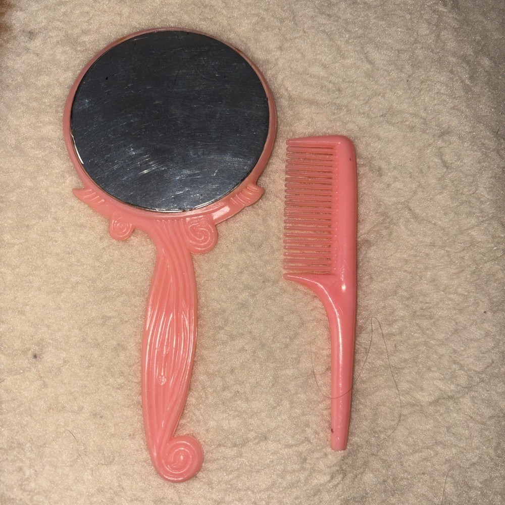🌹vintage pretend vanity mirror and comb