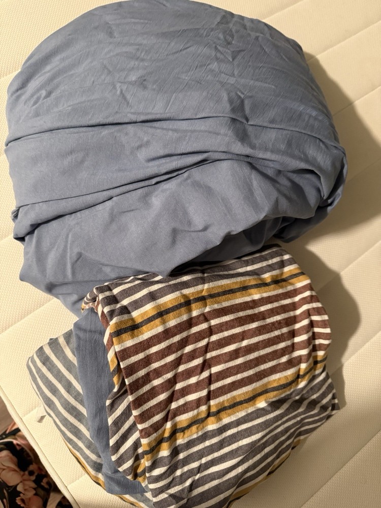 IKEA NEIDEN Bed Frame, VALEVÅG Medium Mattress, STJÄRNBRÄCKA Comforter Set