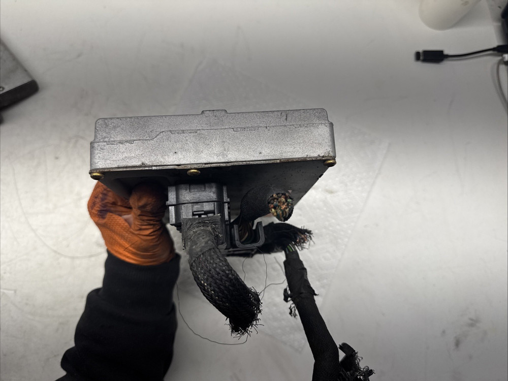 2004 2005 Chrysler PT Cruiser 2.4 Turbo Auto Engine Computer Ecu Ecm Pcm Module