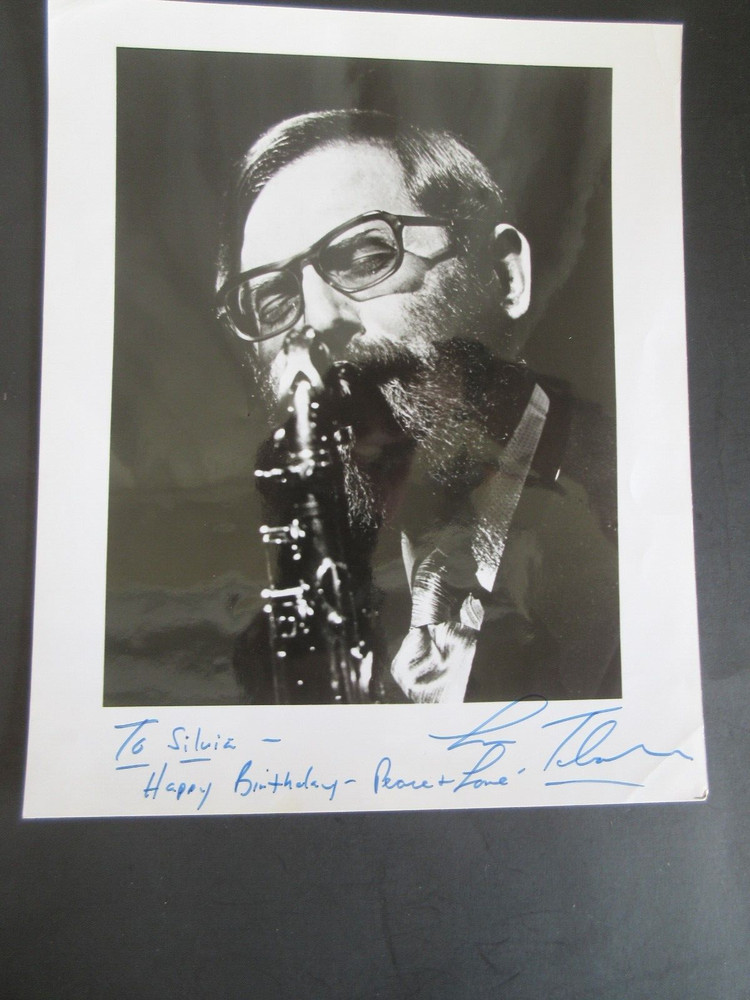R. TABACKER AUTOGRAPH 8X10 with COA