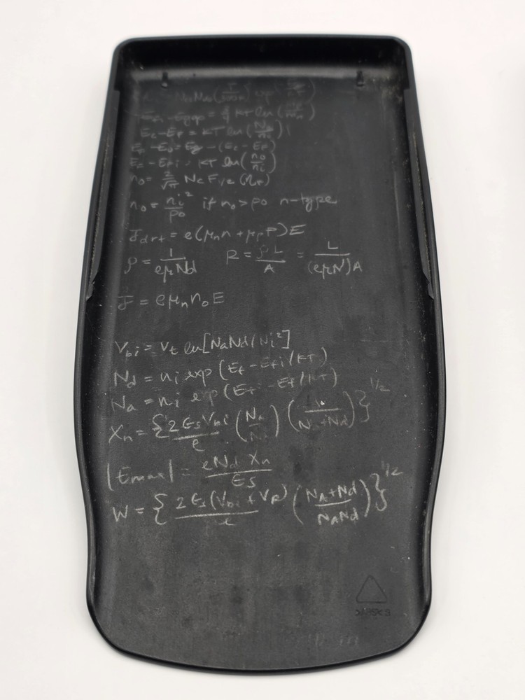 Texas Instruments TI-83 Plus Graphing Calculator Black w/ Cover - Tested!