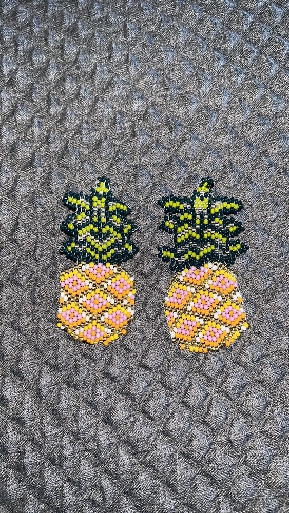 NEW Handmade folk boho statement pineapple Beaded Colombian earrings