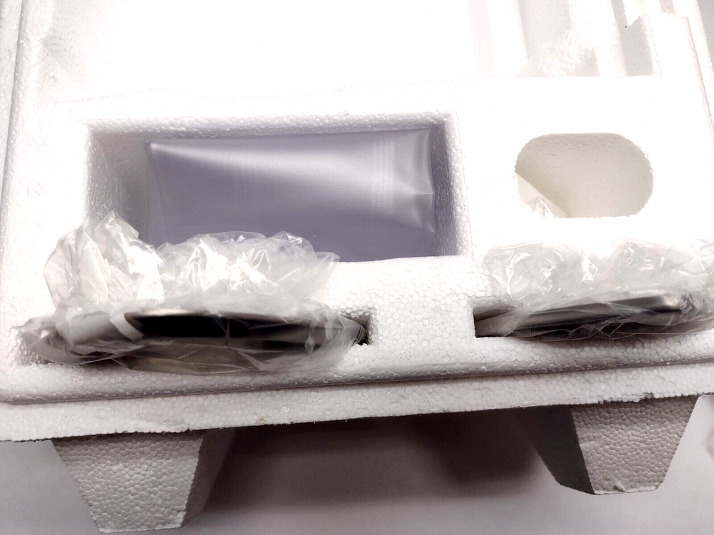 Sartorius CP64 Analytical Balance