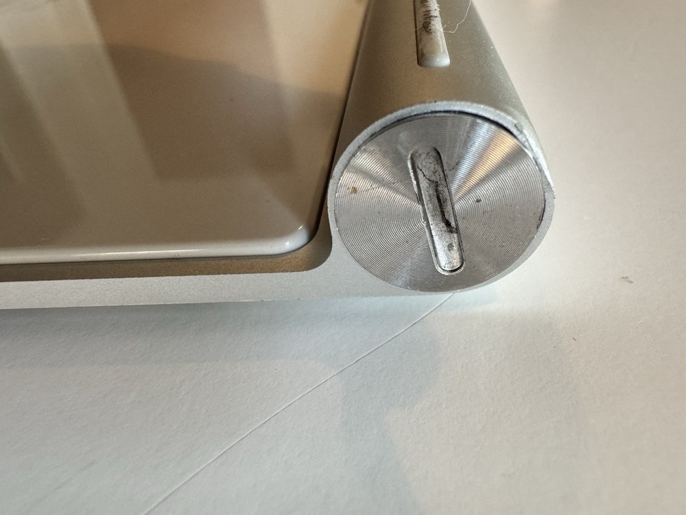 Apple A1314 Wireless Keyboard Tested Working