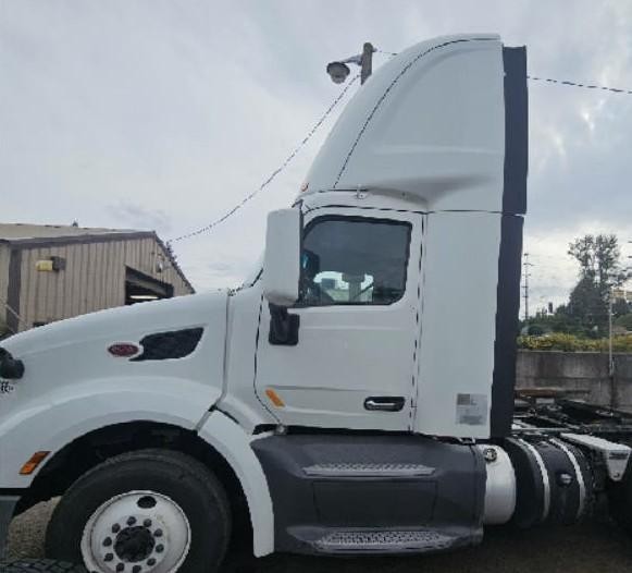 Replaces 2016 PETERBILT 579 CAB ,  OR