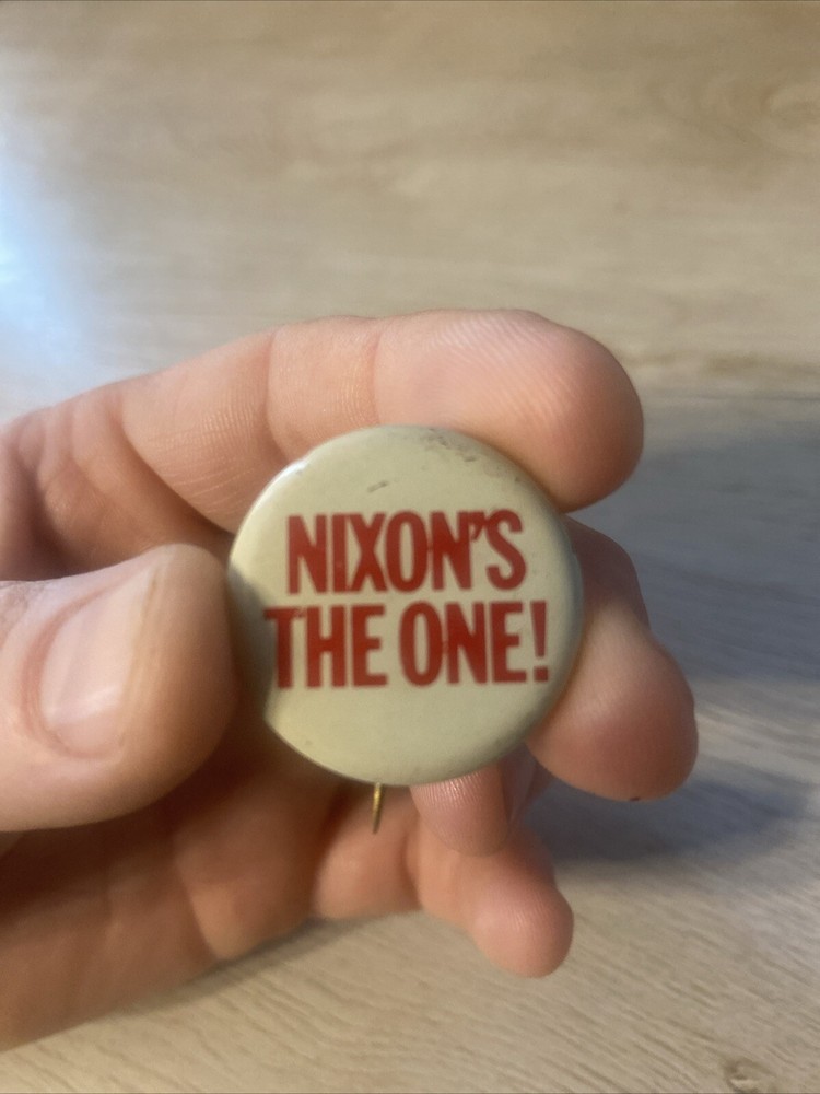 Vintage 1.25" Nixon Campaign Button