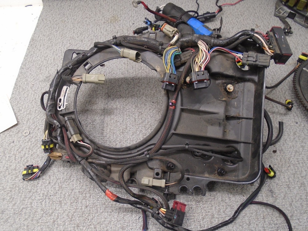 OEM BASE & ENGINE WIRE HARNESS 0586891 EVINRUDE ETEC E-TEC 2007-2009 115HP