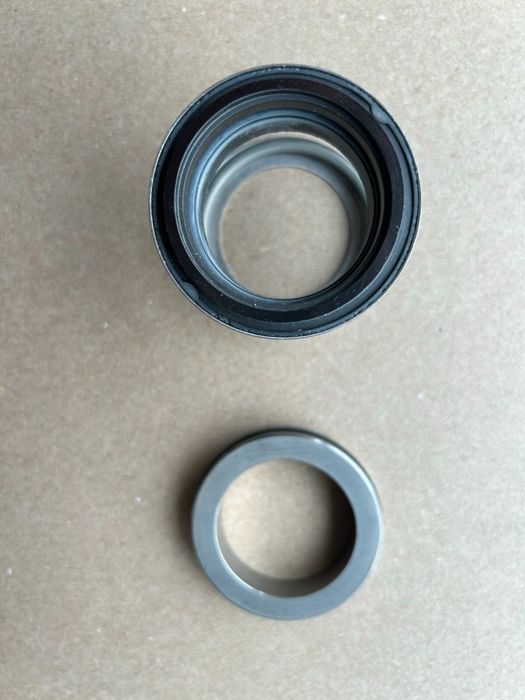 Pac-Seal Shaft Seal 553 Type 21