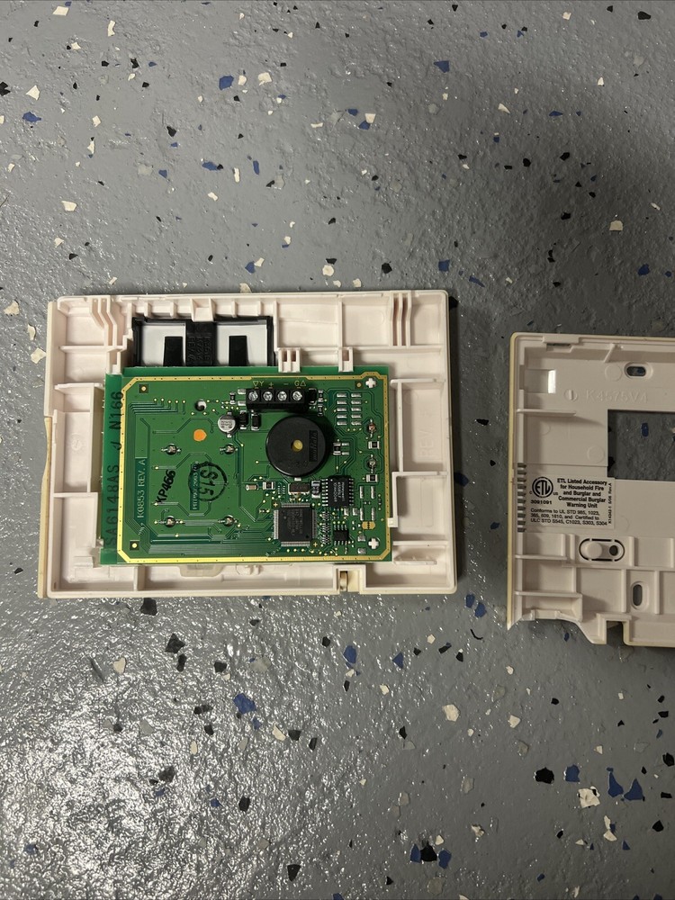 Honeywell 6148 Security Alarm Keypad.