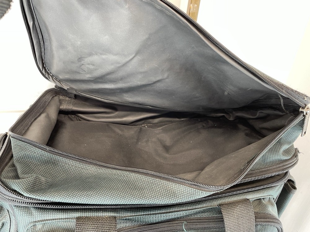 Storm Rolling Thunder 4-ball Bowling Bag Green Used