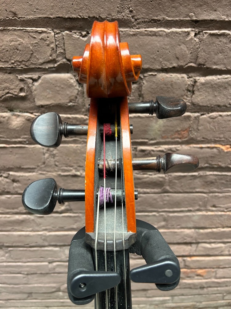 Becker 3000 Cello 4/4 Made in Romania w/ Hardshell Case and Bow