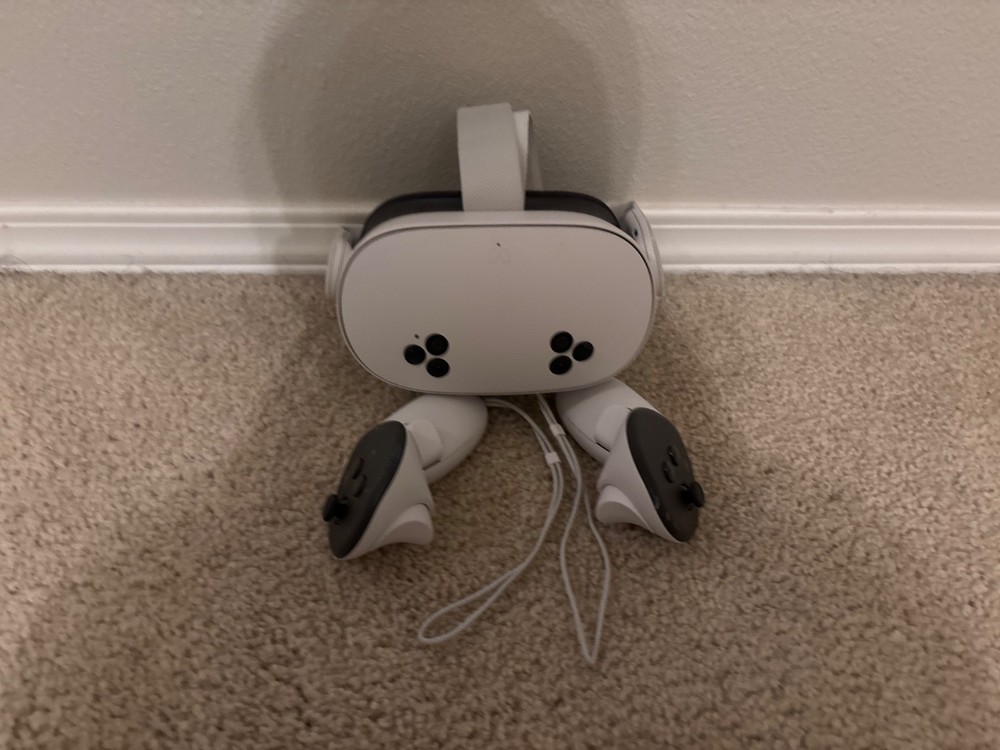 meta quest 3s 128gb used with controllers