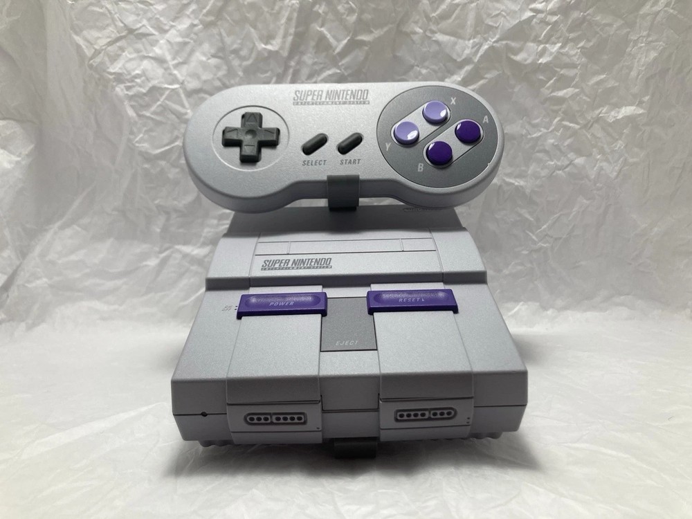 3D Printed: Display Stand for Nintendo Console  ( SNES  or NES )  + ( Mini )