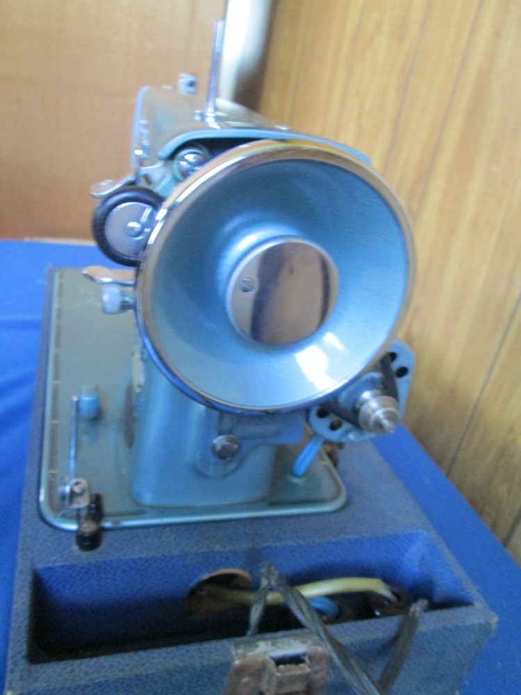Vintage Brother Model HA3-B5 Widow-Matic Zig-Zag Sewing Machine