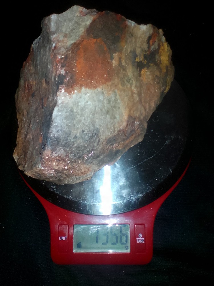 Big Chunk Of Highly Mineralized Quartz Rock