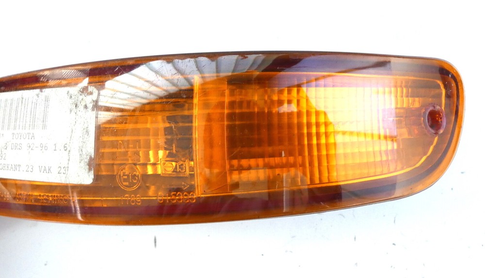 Toyota Corolla AE101 indicator glass indicator glass front left