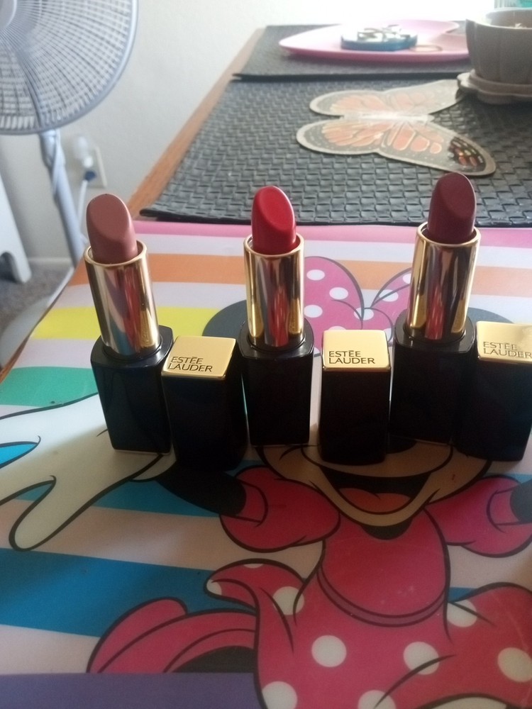 ESTEE LAUDER TRAVEL EXCLUSIVE