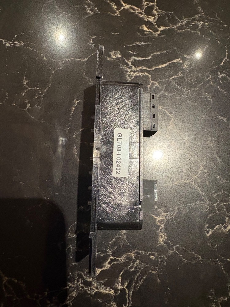 Lutron wired keypad FROM WORKING SYSTEM-NO BUTTONS QS Illumination Interactive