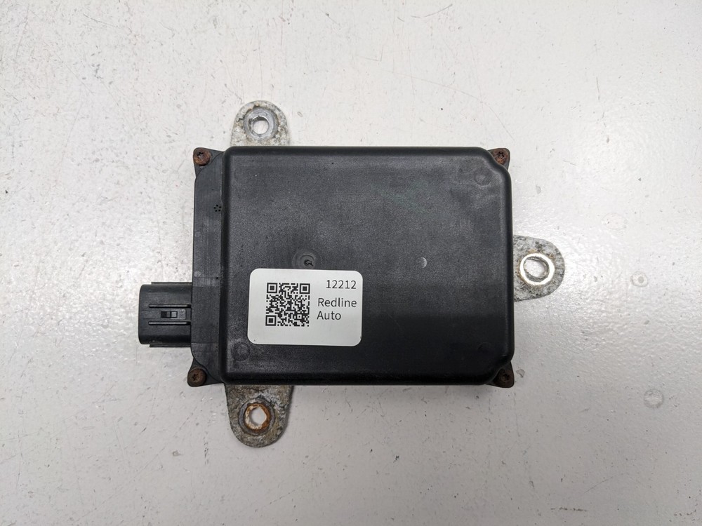 Lexus ES300h Blind Spot Sensor Radar Module 2013 - 2017 88162-0W030