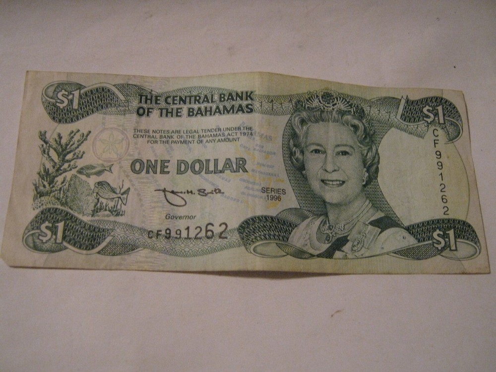 Bahamas FIVE One Dollar QEII notes 1996 Pick # 57a