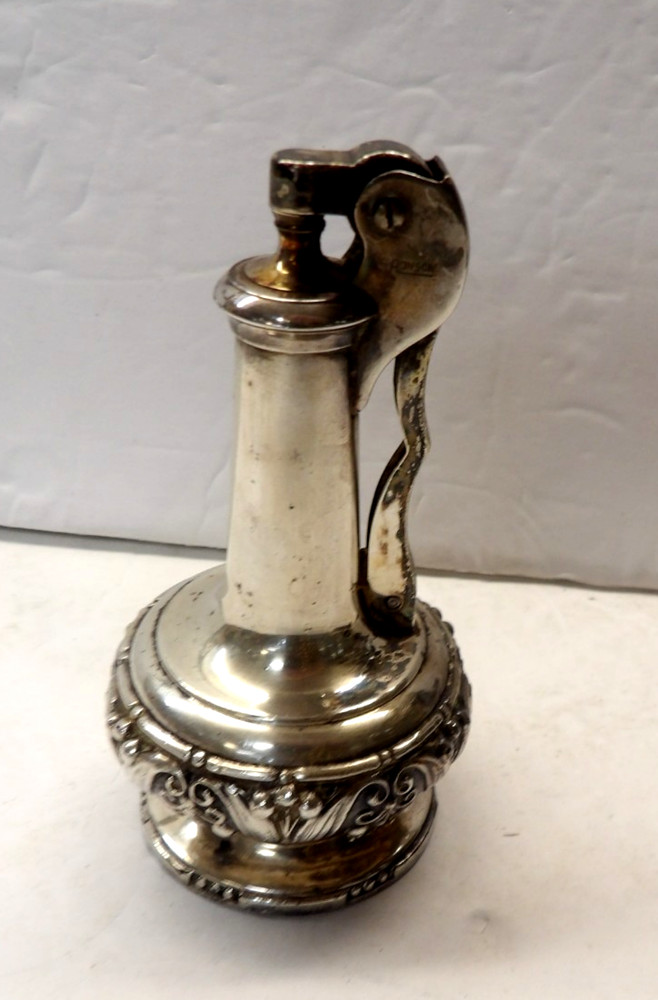 VINTAGE RONSON "DECANTER" SILVER PLATED TABLE LIGHTER, VERY GOOD CONDITION