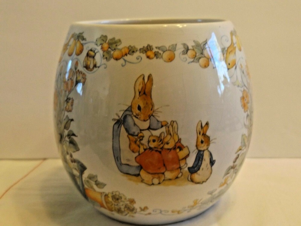 Beatrix Pottter Vase