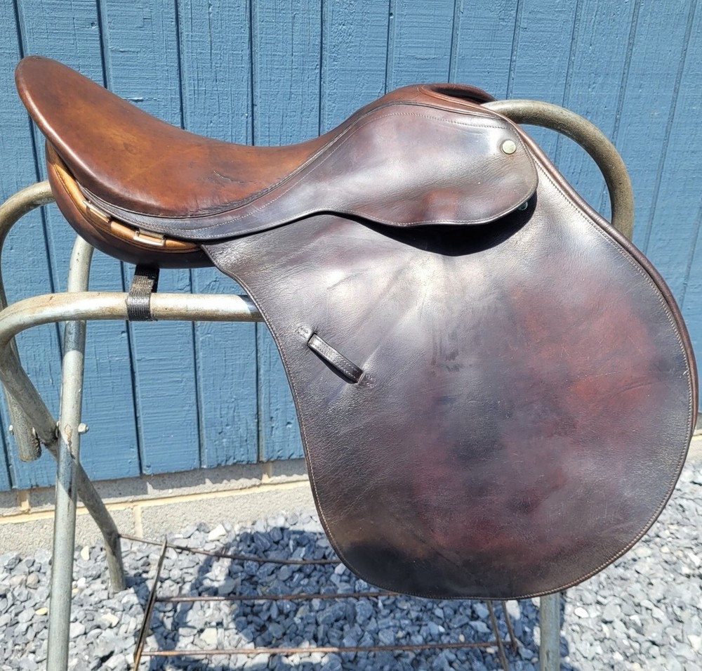 Whippy 17.5" Close Contact Saddle