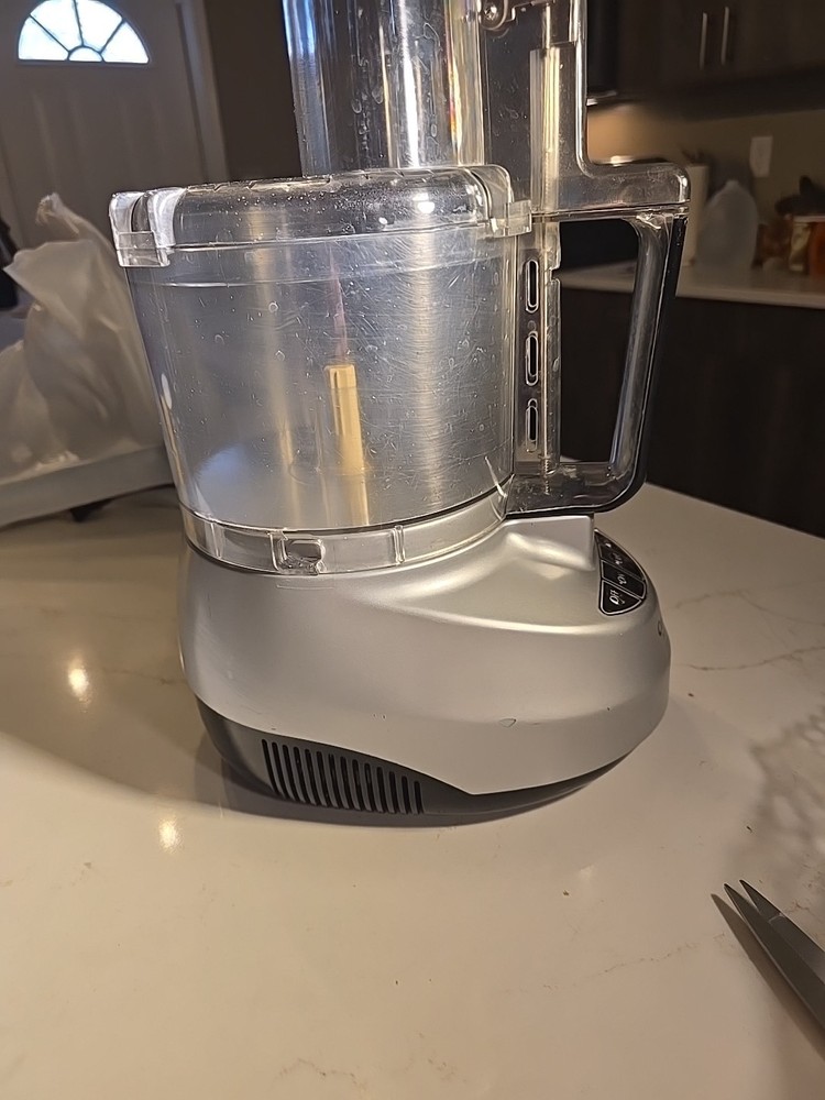 Cuisinart Prep Plus 11 Cup Food Processor CFP-11BCPC Silver