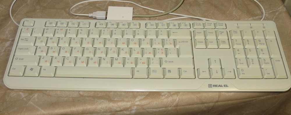 Amiga 1000 USB keyboard Adapter (new version 2025)