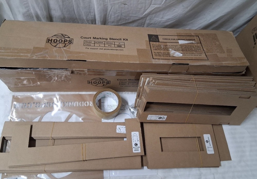 Pro Dunk Hoops Court Stencil Kit