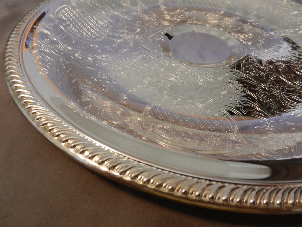 Vintage International Silver Co. Round Serving Platter Engraved, Scroll Edge (M)