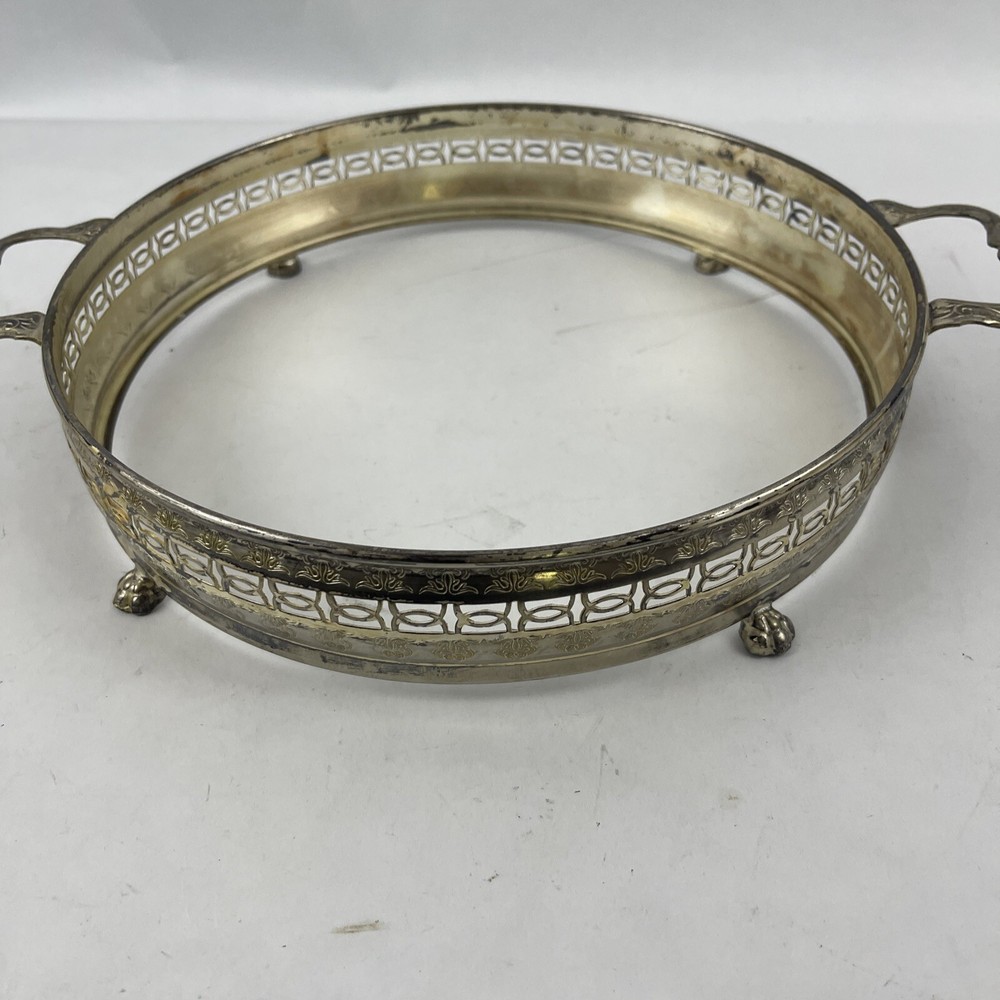 3639 Silver Coated vegetable dish holder 8 3/4”