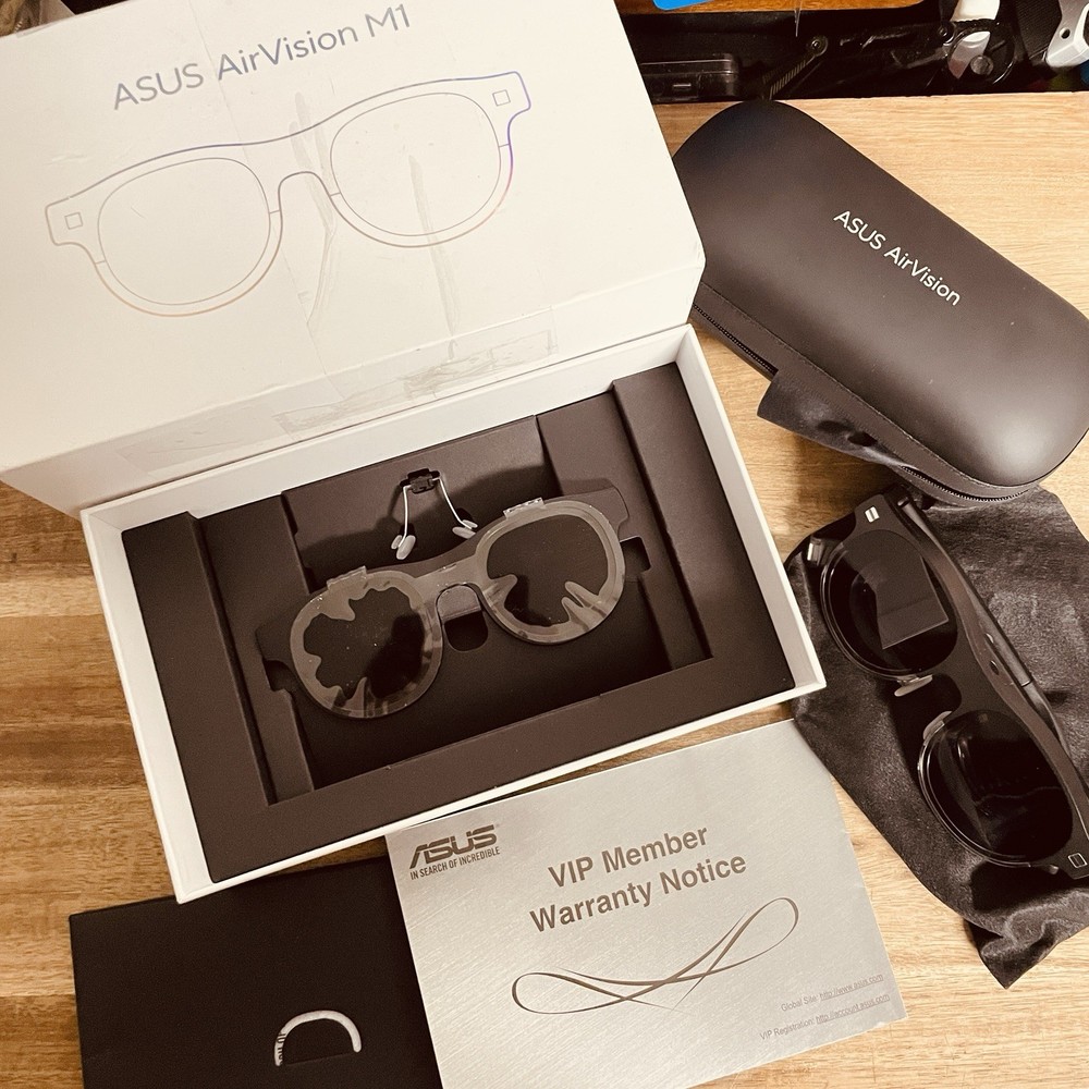 ASUS AirVision M1 Smart Glasses 100 Wearable Display *Barely Use*