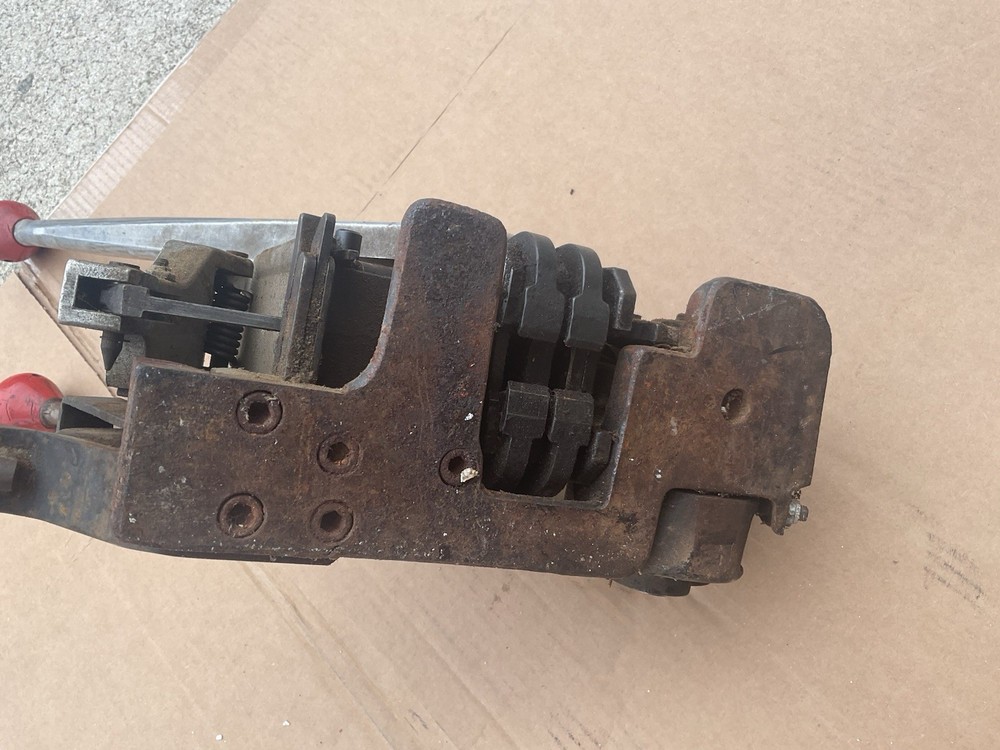 Signode Manual Operated Steel Strapping Tool