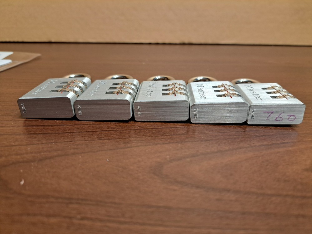 5 MASTER COMBINATION LOCKS w CHANGEABLE COMBINATION FEATURE w INSTRUCTIONS