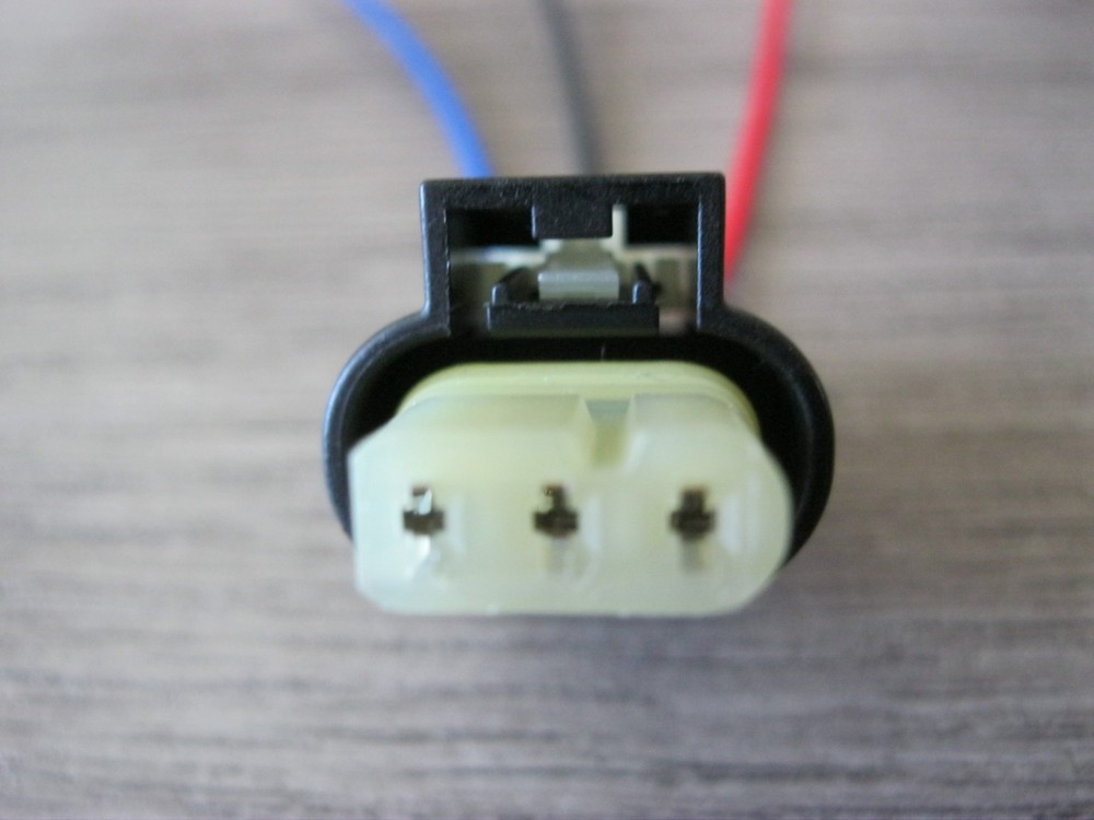 TESLA/GM Bumper Parking Distance Control Sensor Connector Pigtail Plug 805121522