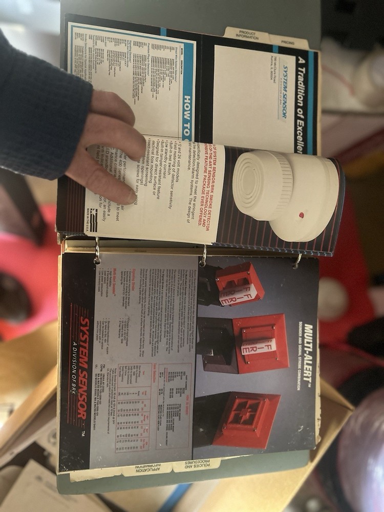 System Sensor/BRK Catalog Book