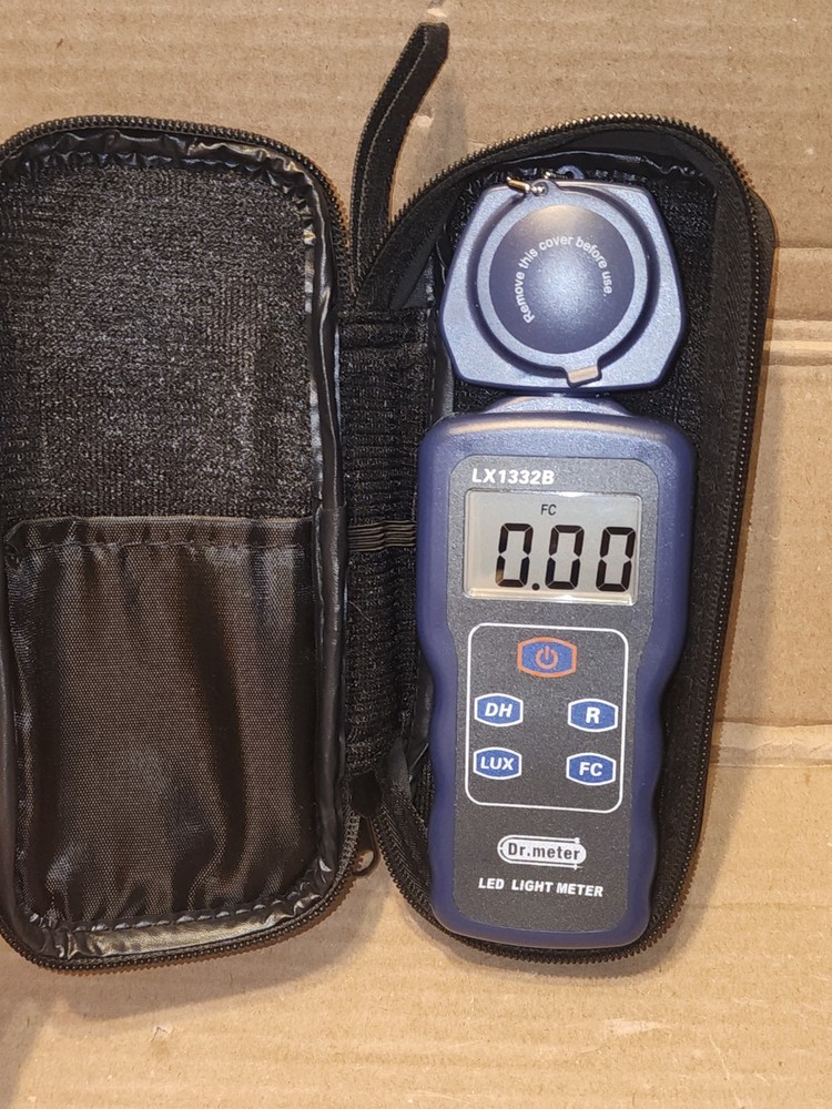 Dr. Meter Professional Digital LED Light Meter Illuminance Light Meter LX1332B