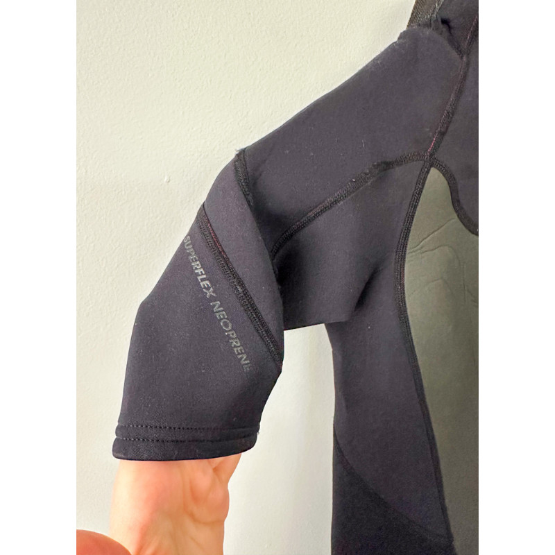 Billabong Kids Wetsuit - Size 8