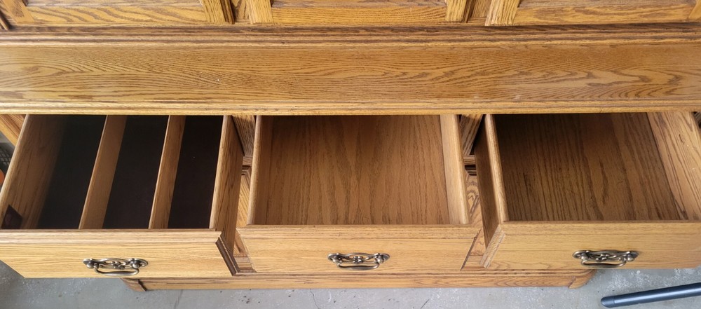 Oak Hutch