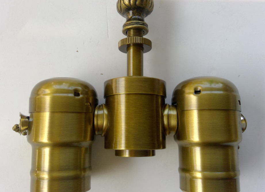 2 Light Swivel Socket Cluster Lamp Top Pull Chain Antique Brass Finish