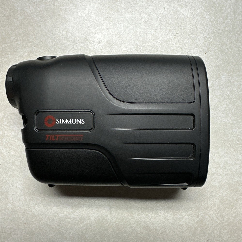 Simmons LRF 600 Rangefinder Golf Laser range Finder with Case