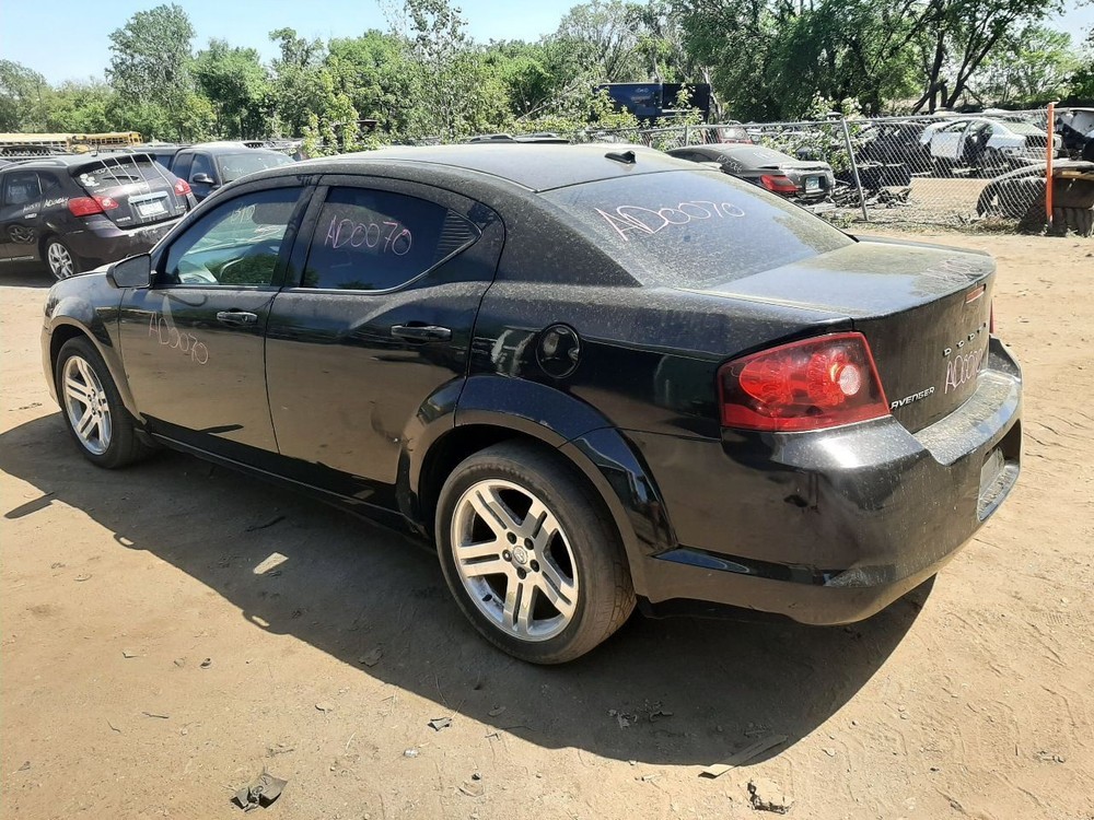 AVENGER 2012 High Mounted Stop Light 962223