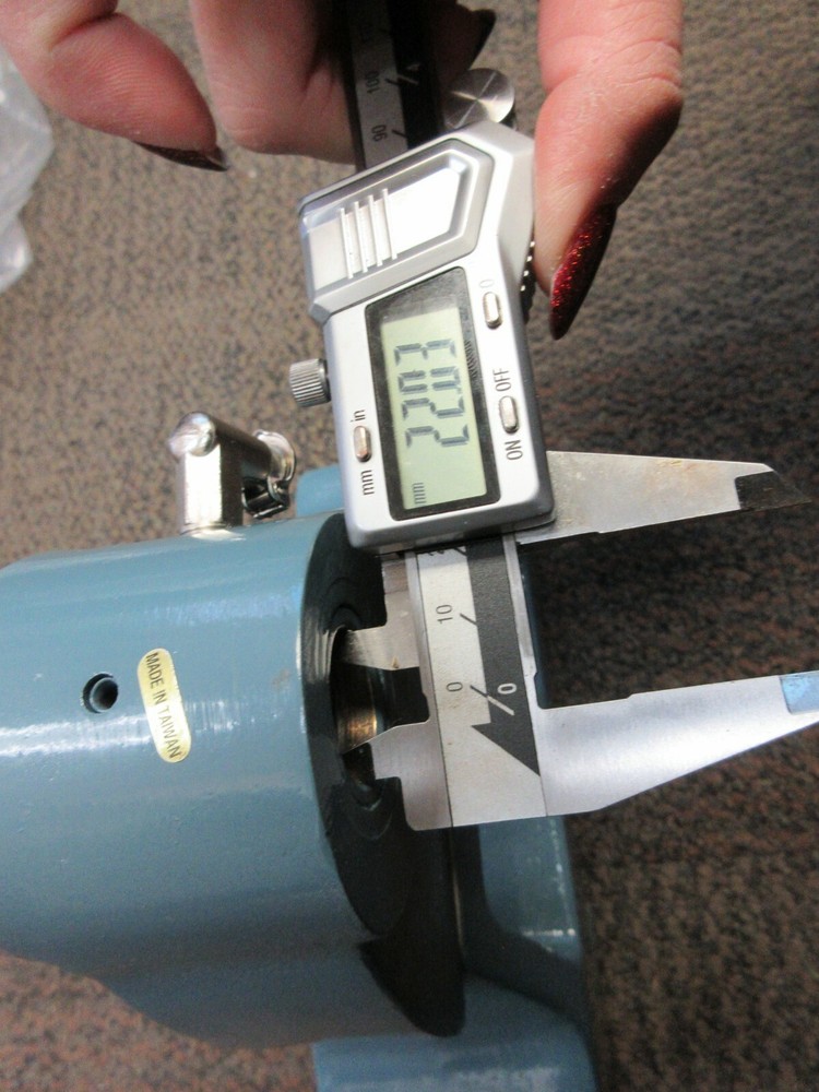 Horizontal (Right Angle) Milling Attachment Arbor Support Only!!!- NT40