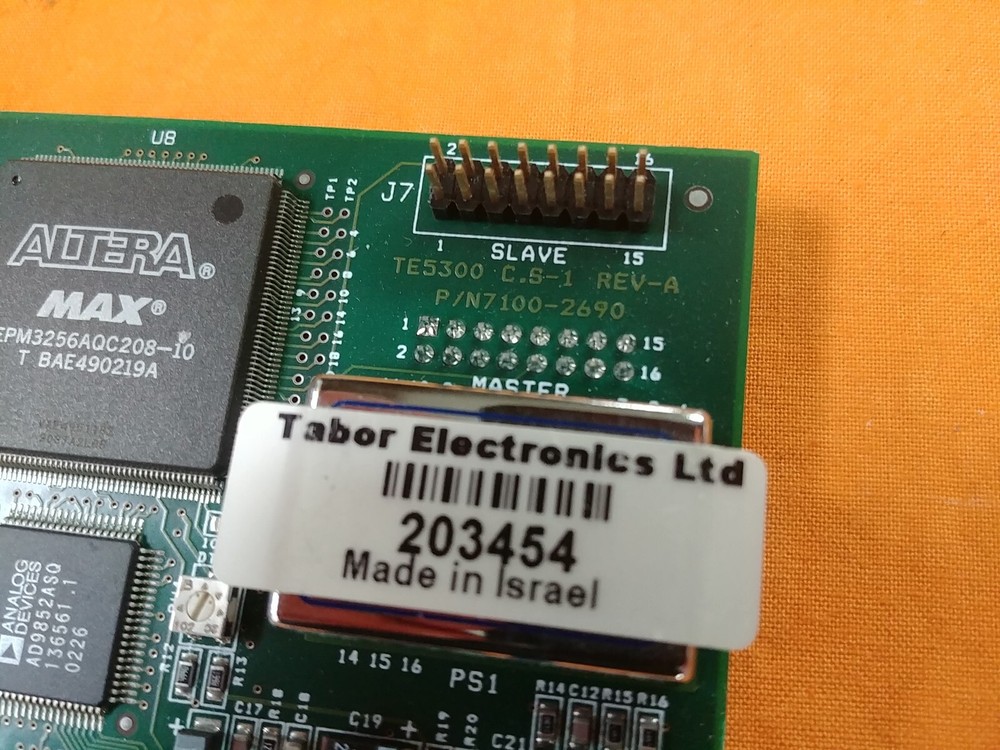 Tabor Electronics TE5300 125MS/s PCIBus Arbitrary Waveform Generator (*)