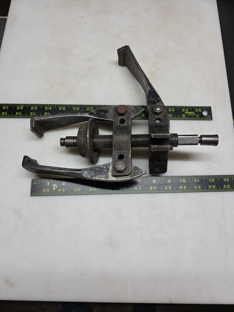 blue point tools Gear Bearing Pulling Large