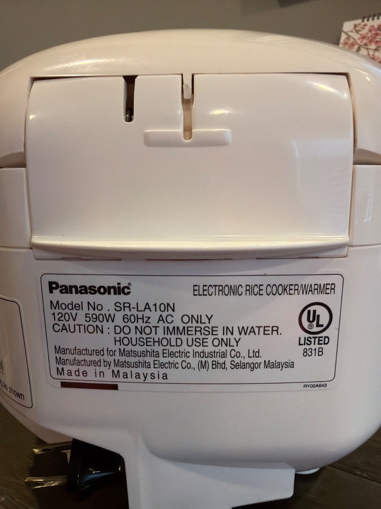 Panasonic SR-LA10N 5 Cup Fuzzy Logic Multi-Function Rice Cooker in Box w/ Book