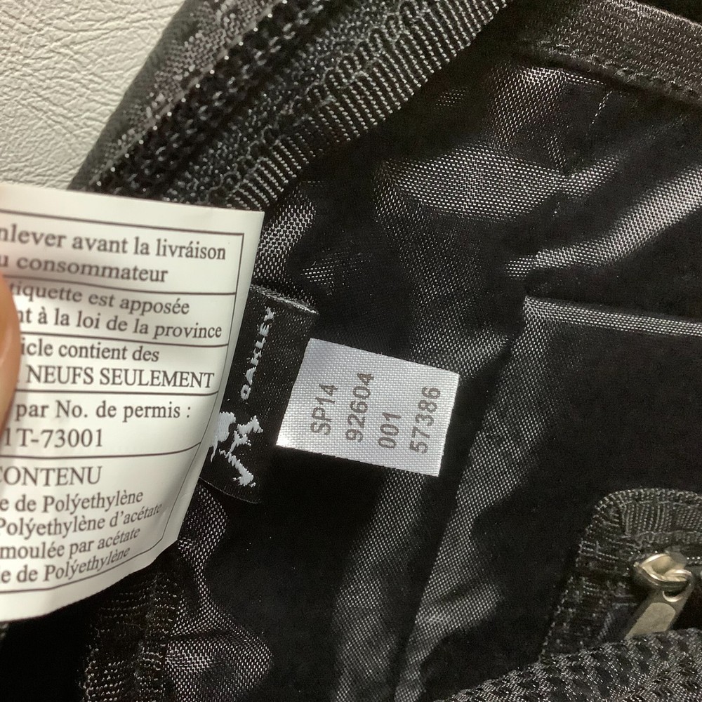 Oakley #92604 Backpack Black Labatt Blue Imported Embordered Front 18" x 12"