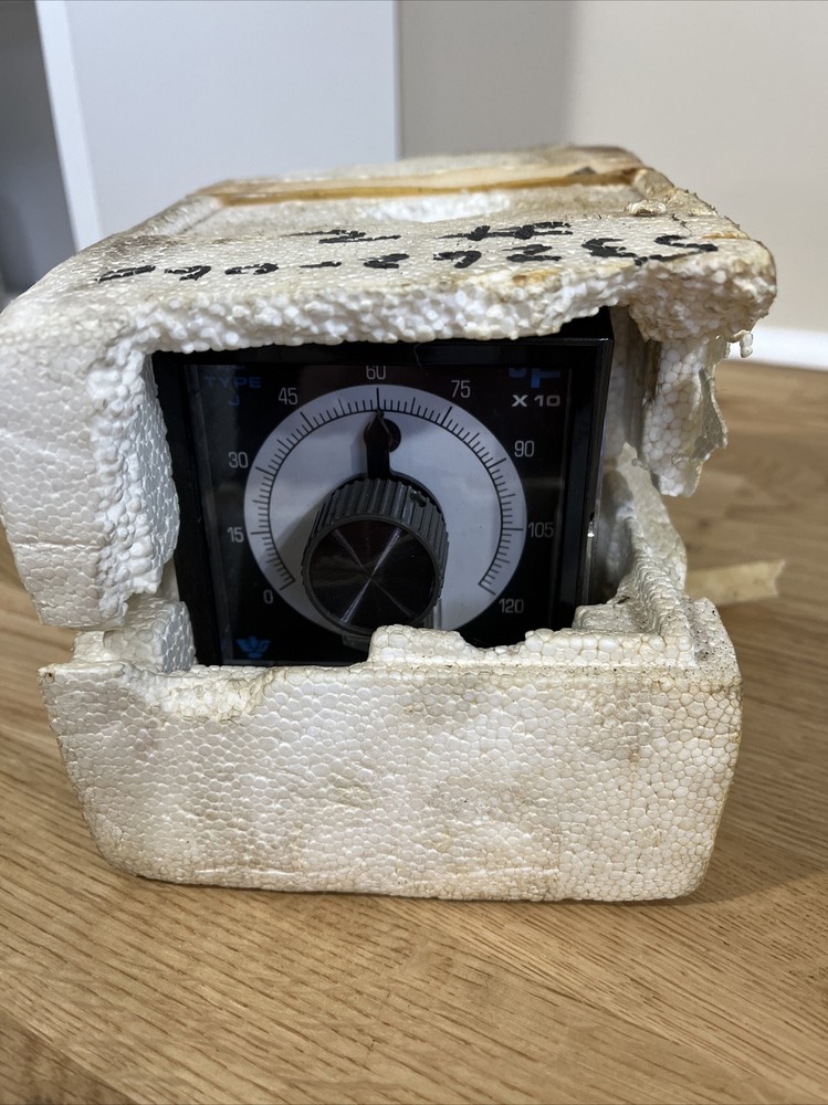 Eagle Signal Controls TC212A612 Temperature Control NOS