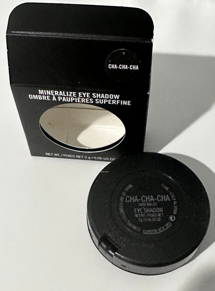 MAC Mineralize Eye Shadow CHA-CHA-CHA